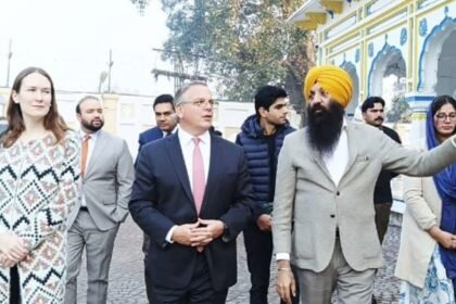 1262721 6850389 j akhbar