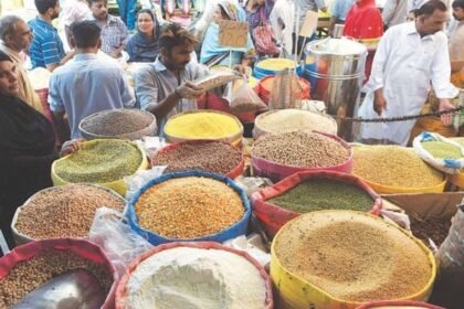 983724 359767 joria bazar afp akhbar