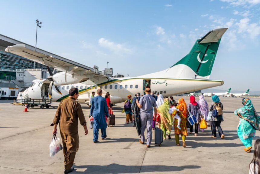 "Pakistanis stranded in Syria have returned home." 1 Airports in Pakistan 2