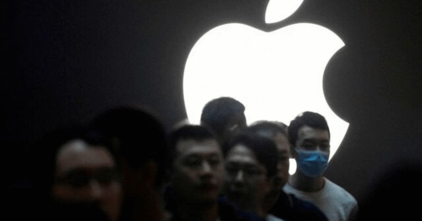 Apple Makes the Switch