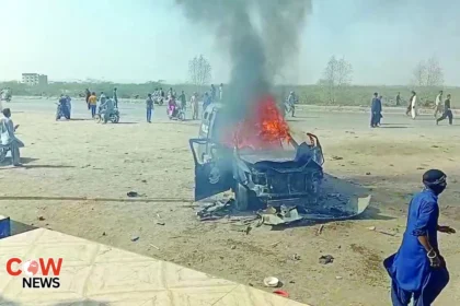 Canal protesters fend off police crackdown