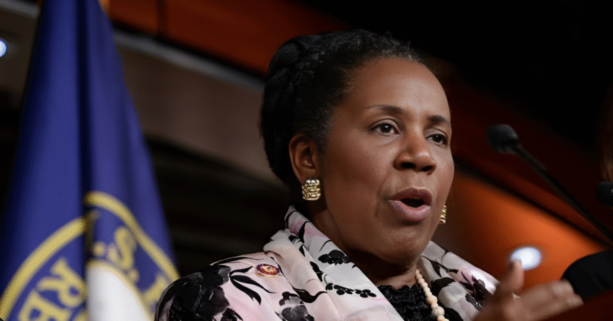 Democratic Congresswoman Sheila Jackson Lee has died 1