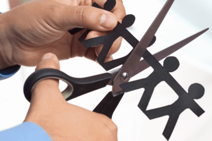 Economic Downturn Forces European Companies to Cut Jobs 1