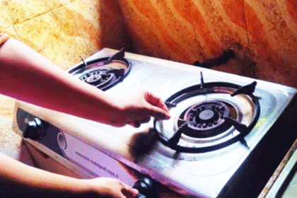 Gas Supply Suspension in Half of Karachi for 24 Hours Starting Sunday Morning 1