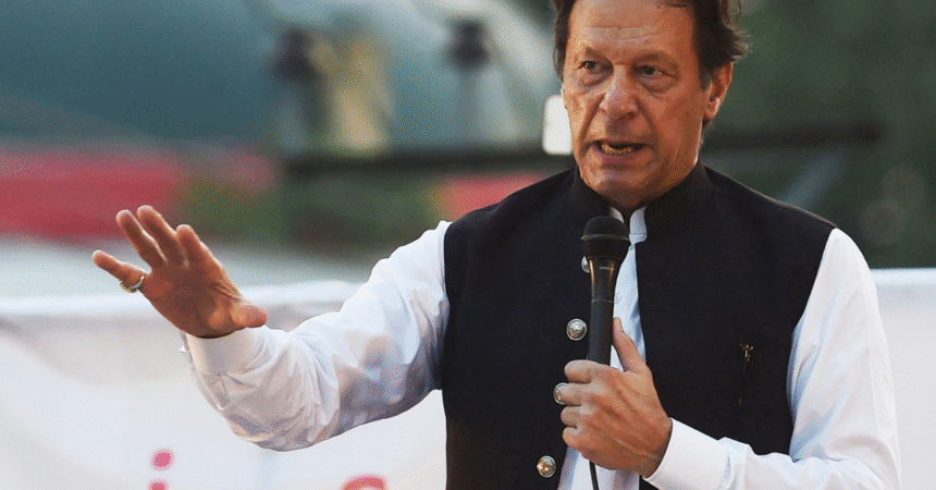Imran Khan Seeks Military Dialogue Offers Constructive Criticism and Slams Rivals for Divisive Tactics 1