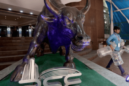 Indian Stocks Soar to New Heights
