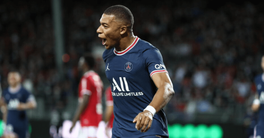 Mbappe Rejects Mediation in PSG Pay Row