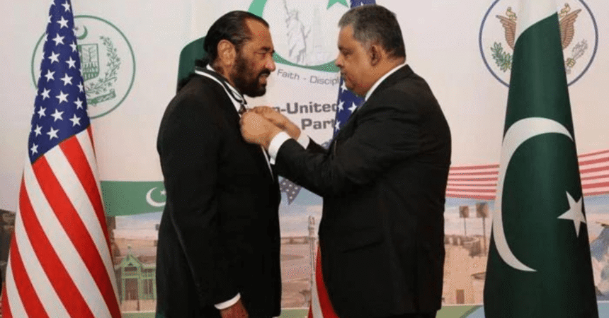 Sitara i Khidmat Awarded to Congressman Green