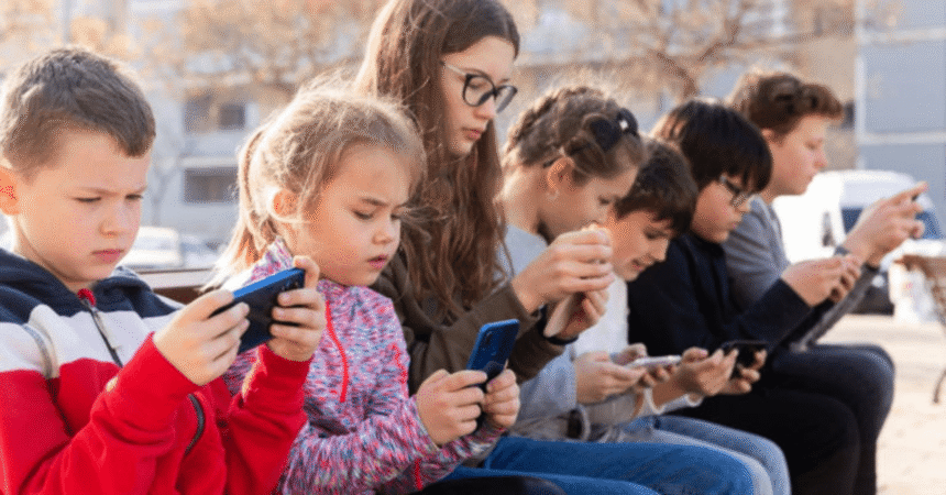 Social Media Age Limit Looms in Australia