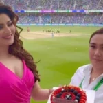 urvashi rautela receives birthday surprise during india vs pakistan match