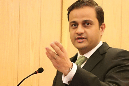 میئر کراچی مرتضیٰ وہاب کو توہین عدالت کا نوٹس جاری 1