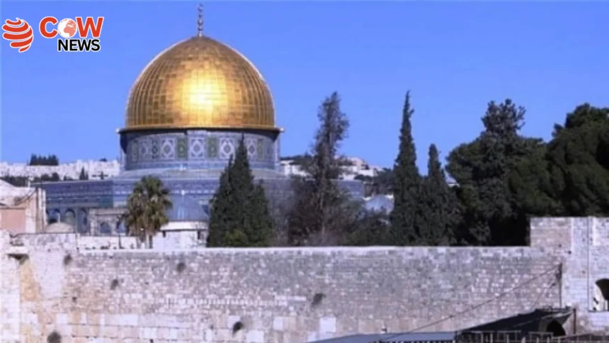 Al-Aqsa, Holy Sites Reopen After 12-Day Lockdown 1 Al-Aqsa, Holy Sites Reopen After 12-Day Lockdown