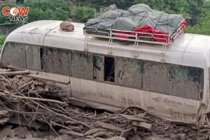 Floods landslides leave 9 dead in G B