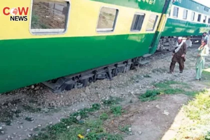 Awam Express Derailed Near Khanpur – Passengers Stranded