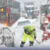 Severe Snowstorm Hits UK Heaviest Snowfall in a Decade