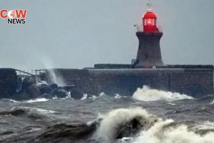 Storm Chandra Hits UK Disrupts Transport and Schools