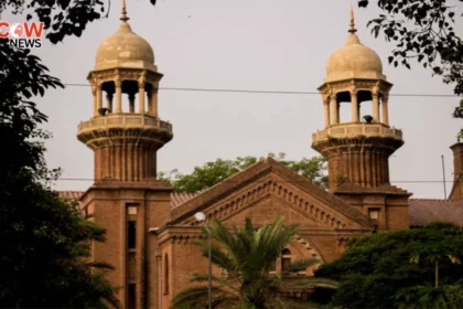 Lawyers Boycott Courts Against Petrol Price Hike 1