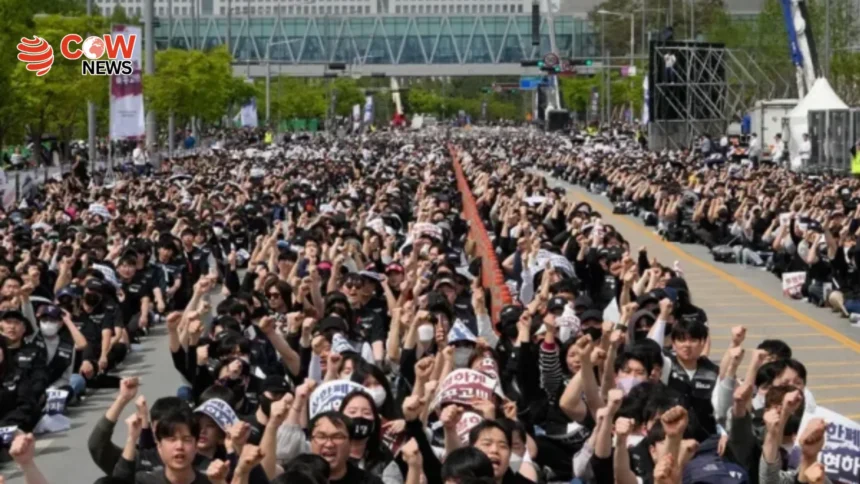 Samsung 40000 Workers Warn of Nationwide Strike