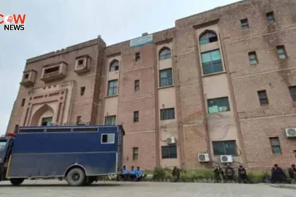 Court Extends PTI Leaders’ Bail Till July 23 in Cases - The COW News