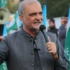 Hafiz Naeem Slams Govt Over Petrol Price Hike - The COW News