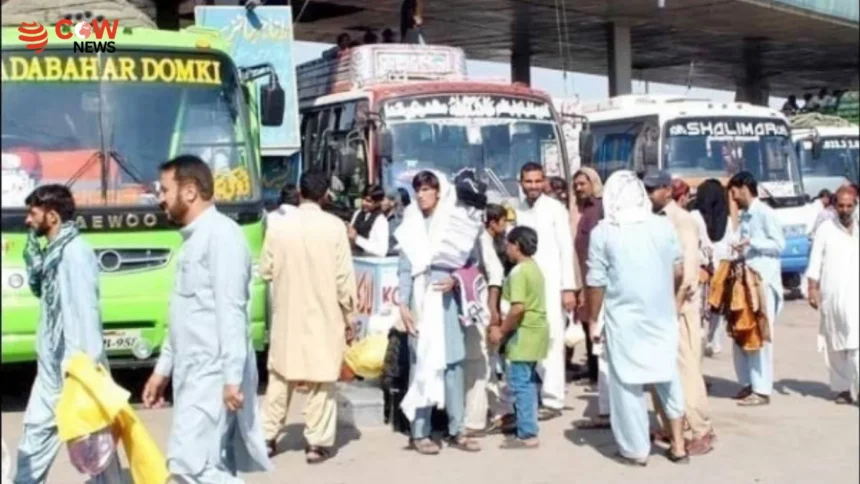 Heavy Rush at Bus Stations Ahead of Eid-ul-Adha 1 Heavy Rush at Bus Stations Ahead of Eid-ul-Adha - The COW News
