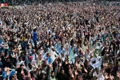 4 Security Forces Killed, 425 Arrested in AJK - The COW News
