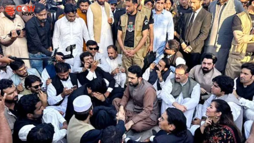 PTI MNA Clash Outside Adiala Jail: Reason Revealed - The COW News