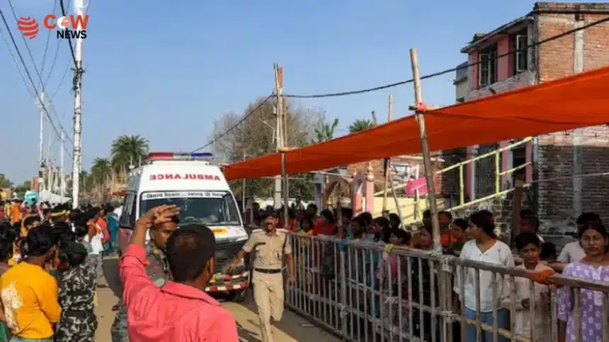 7 Killed in Stampede at Bihar Temple in India 1 7 Killed in Stampede at Bihar Temple in India - The COW News