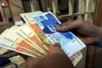 Pakistan Federal Debt Surges by Over Rs 18 Trillion in 28 Months - The COW News