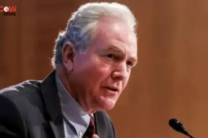 US Senator Chris Van Hollen Blasts Trump Over Iran War - The COW News