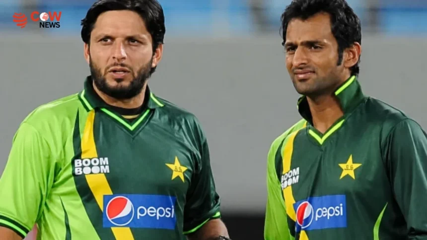 Former Cricketers Slam PCB Decision to Drop Players Mid-Series 1 Former Cricketers Slam PCB Decision to Drop Players Mid-Series - The COW News