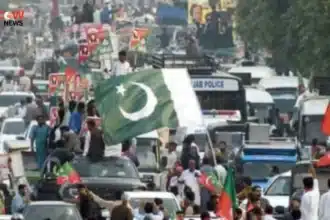 Islamabad Fortifies Entry Routes Ahead of PTI March - The COW News