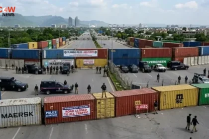 Islamabad-Peshawar Toll Plaza Closed Ahead of PTI March - The COW News